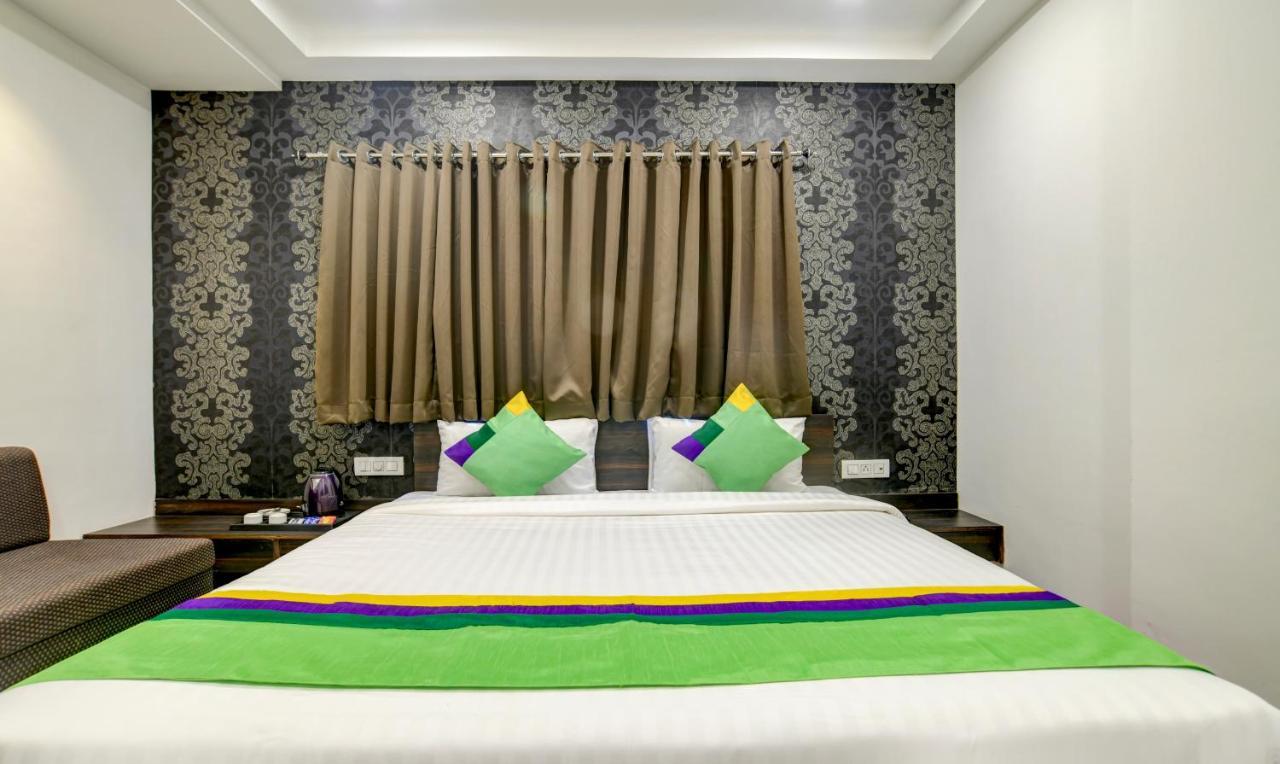 Treebo Grand Euro Pipliyahana Square Индаур Экстерьер фото
